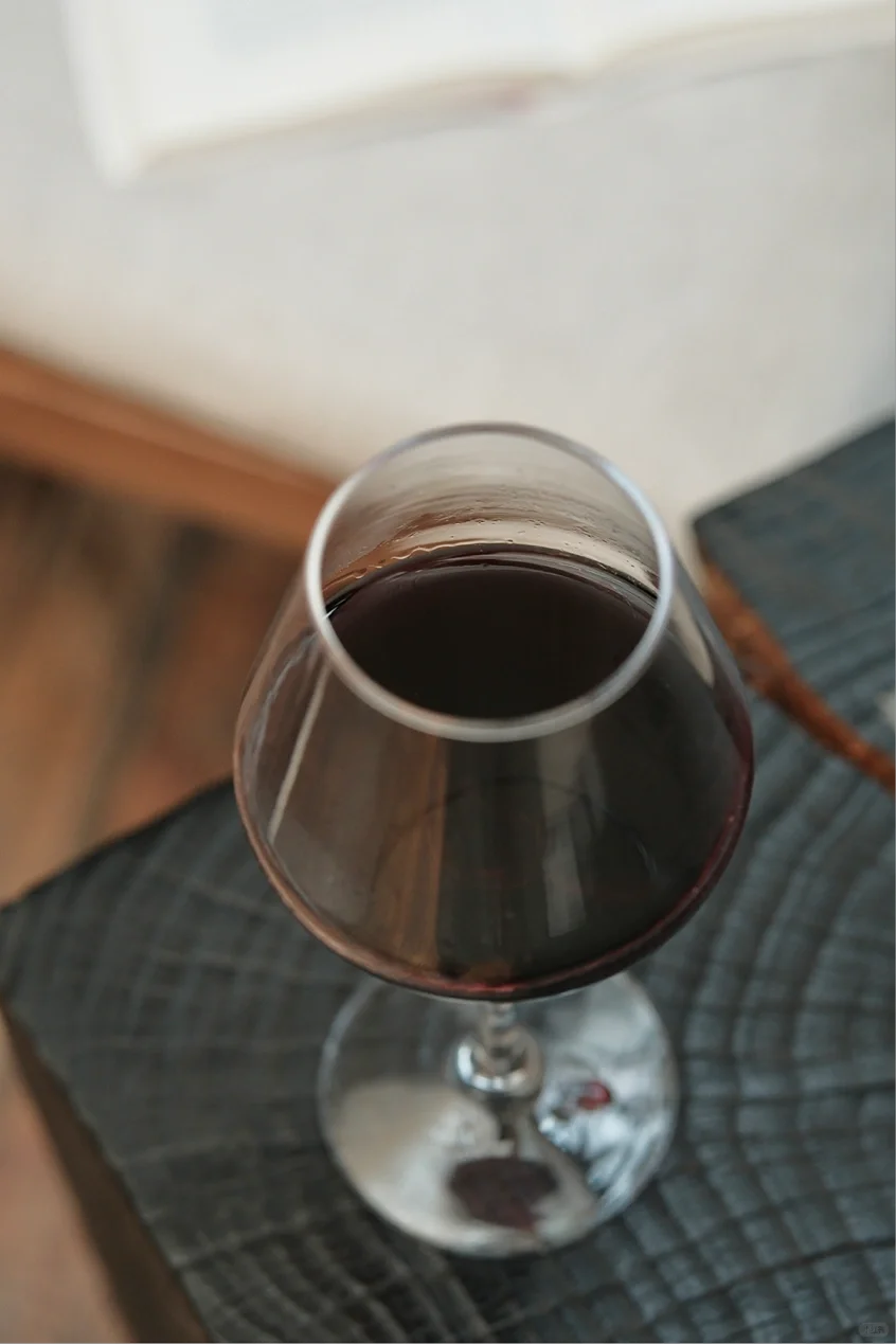 暮色四合时,红酒是I人的浪漫?