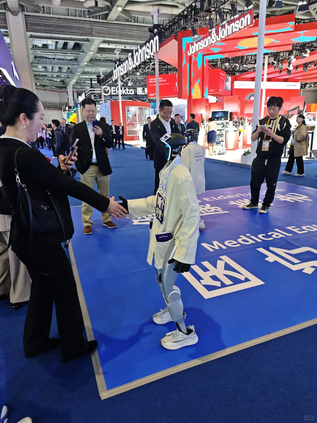 交换一张你的进博会