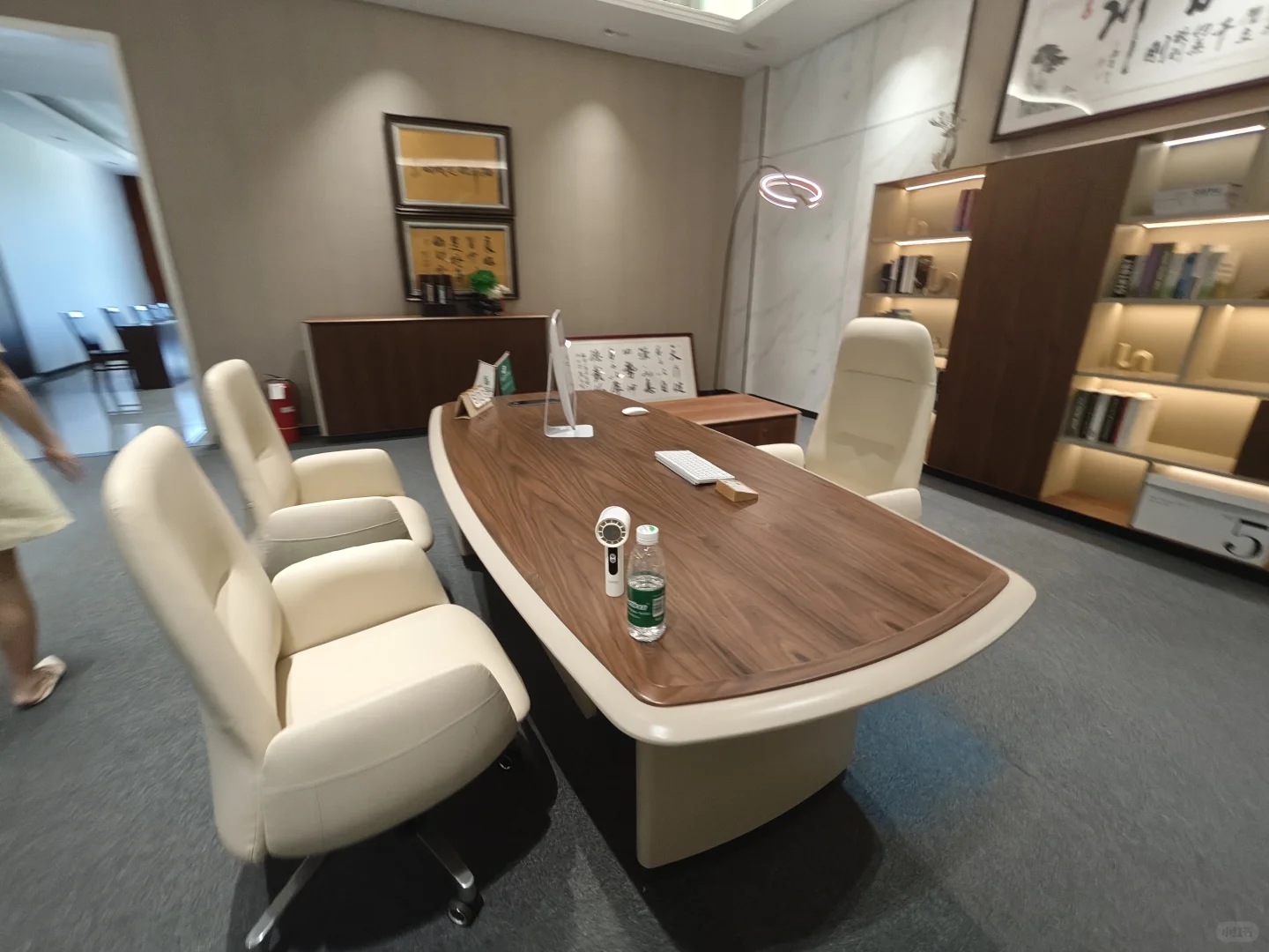 重庆采购党狂喜！办公教学家具源头工厂直供