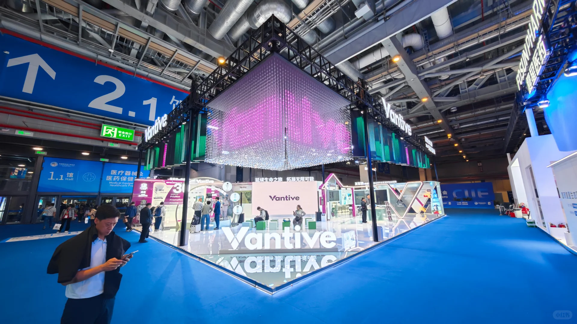 云逛展 | 进博会的那些优秀吊顶合集