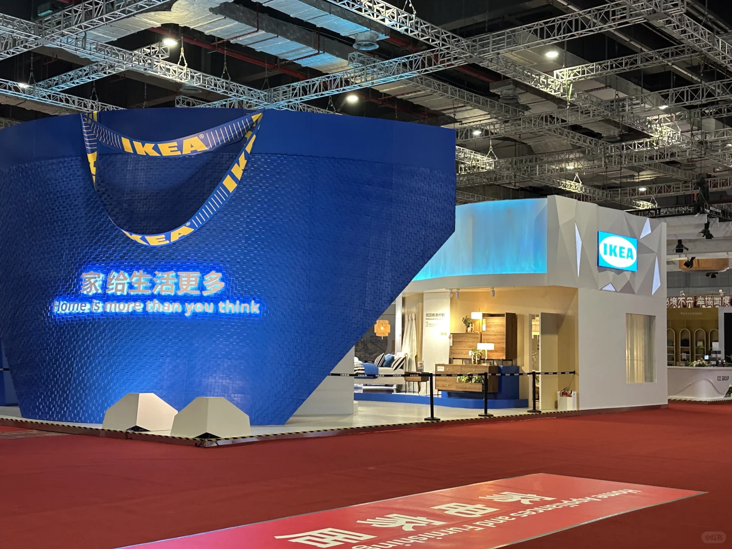 进博会万豪送的挂件和Westin喷雾