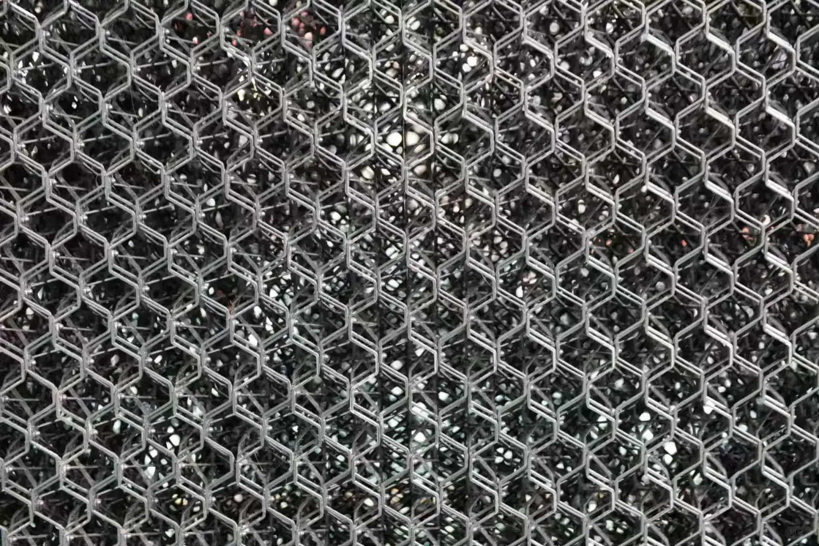 养殖设备一站式采购：养猪场除臭网