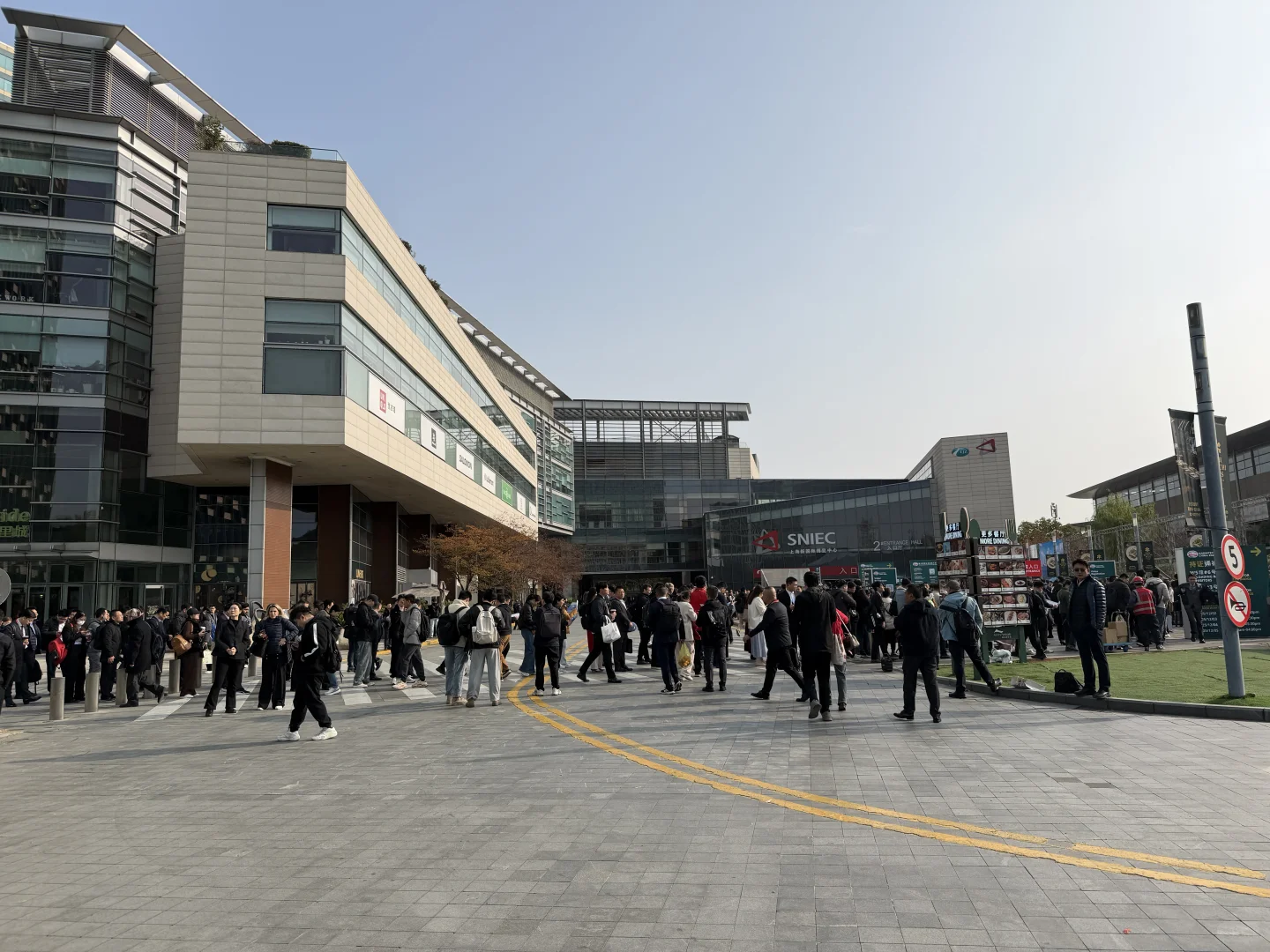 上海新国际博览中心海事展