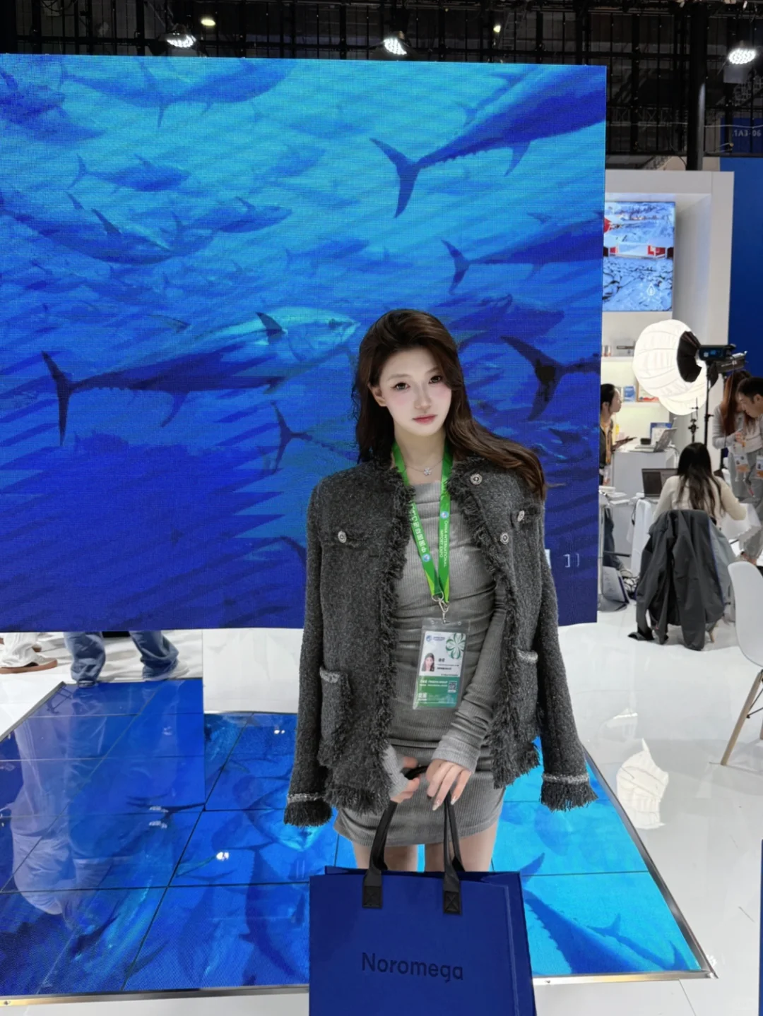 我宣布?没有养生人能空手走出进博会保养区