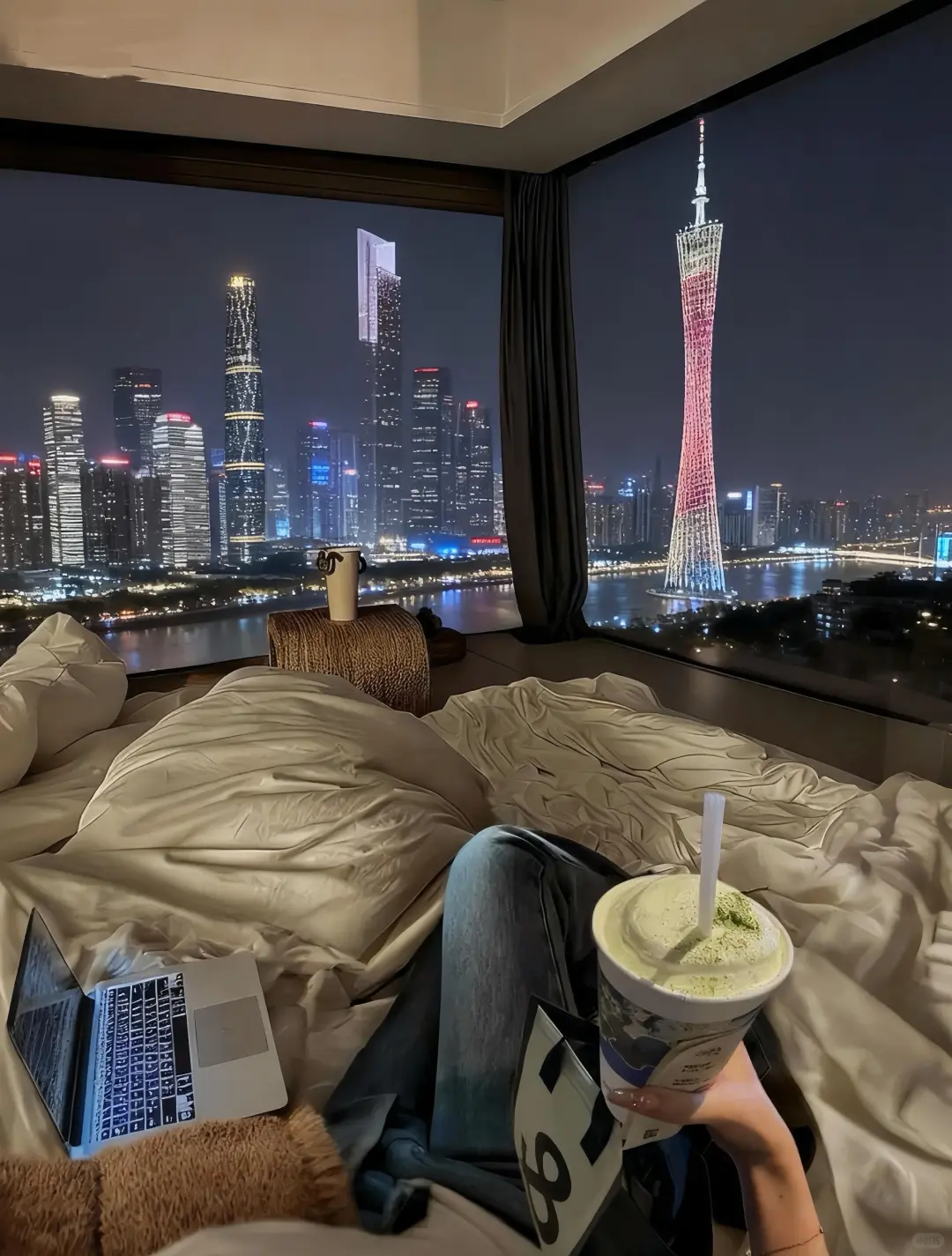 来广州住我家吧！128俩人，就在广州塔?