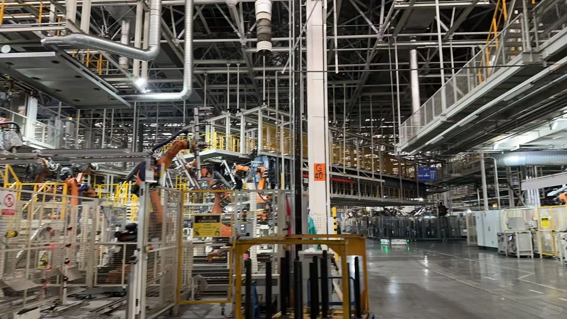 今日让我们看看一汽大众佛山工厂的流水线～