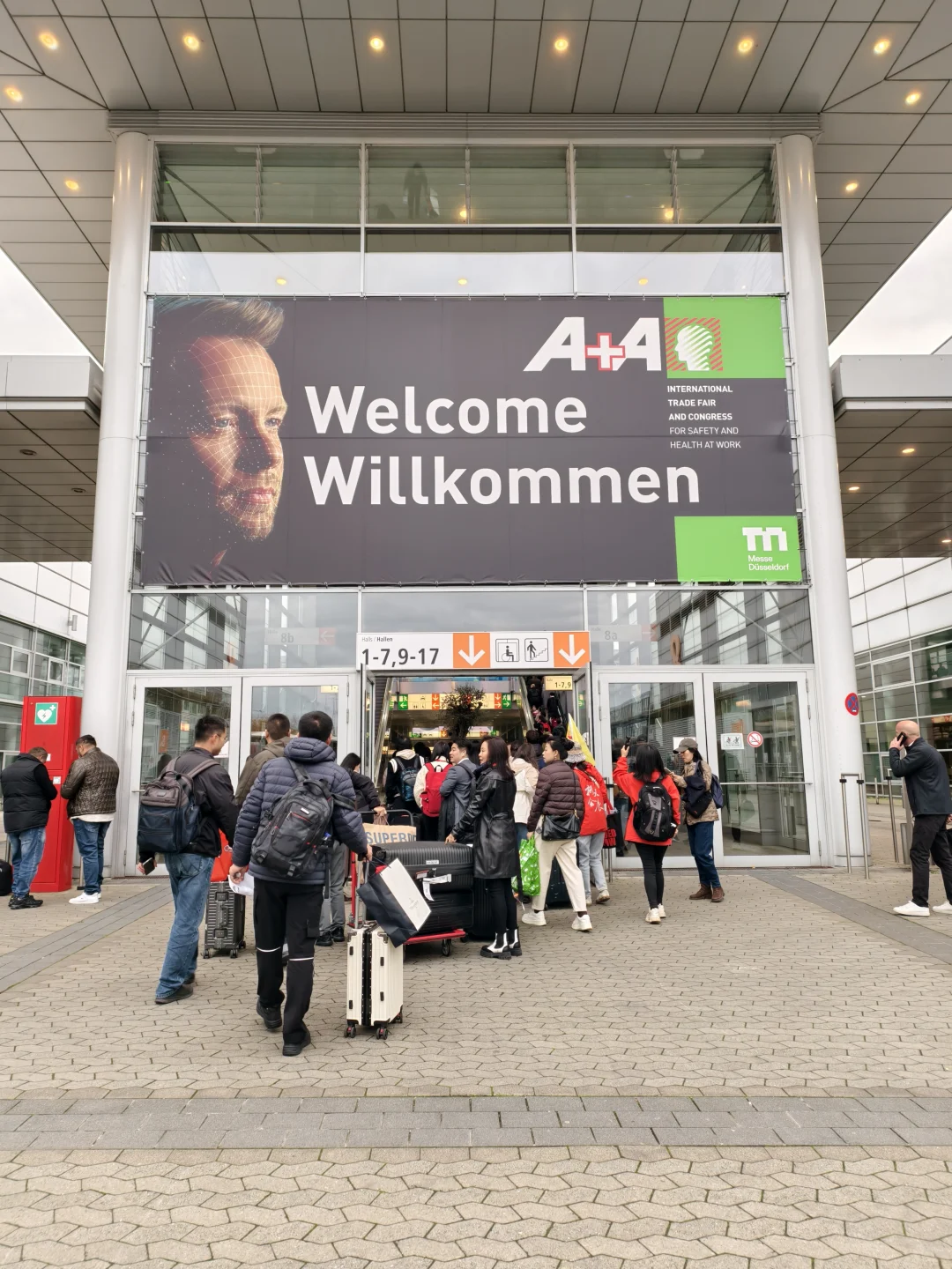 ?全球劳保界天花板盛会 A+A 开幕！?