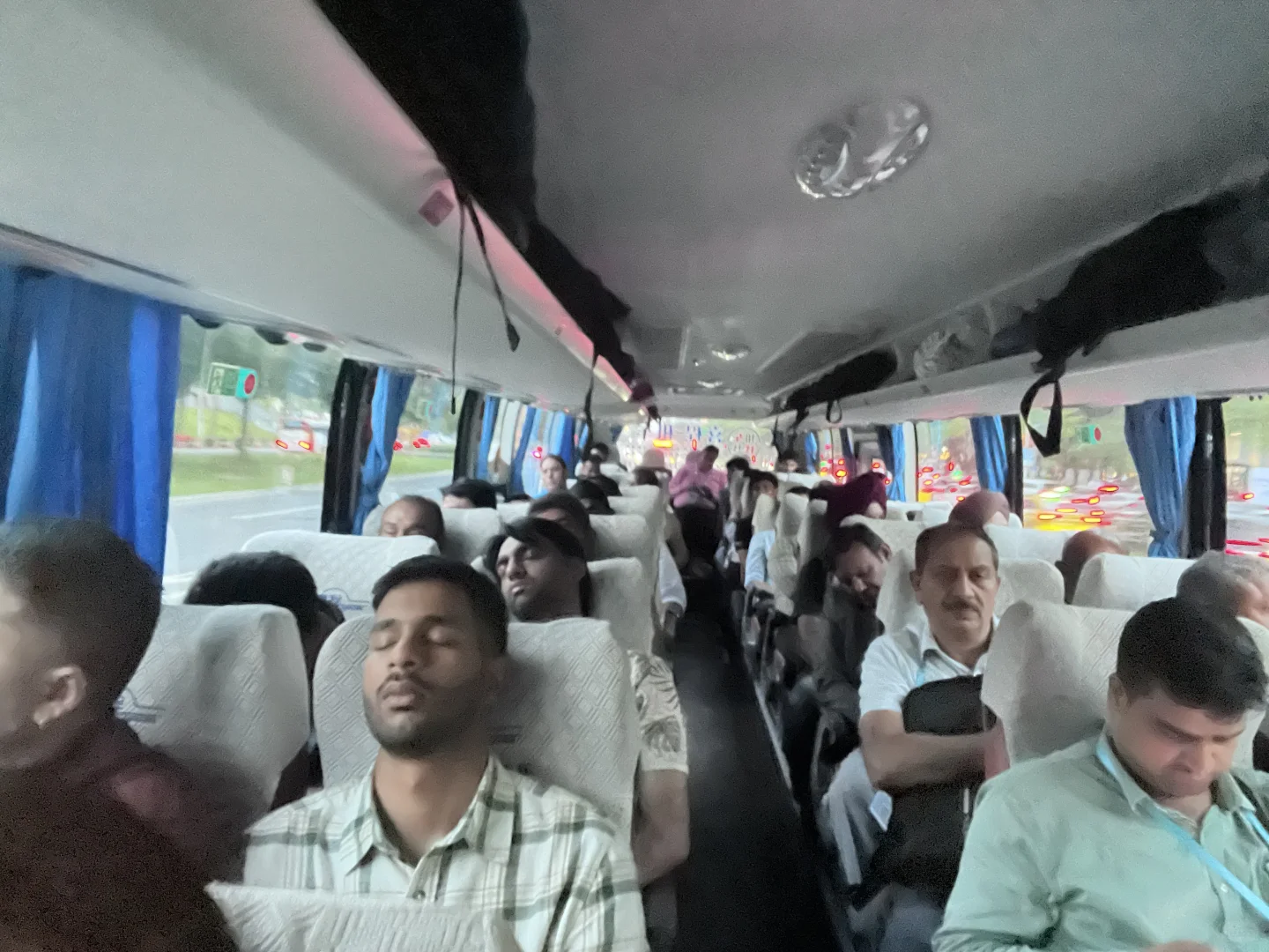 带50人商务图参加广交会,游广州