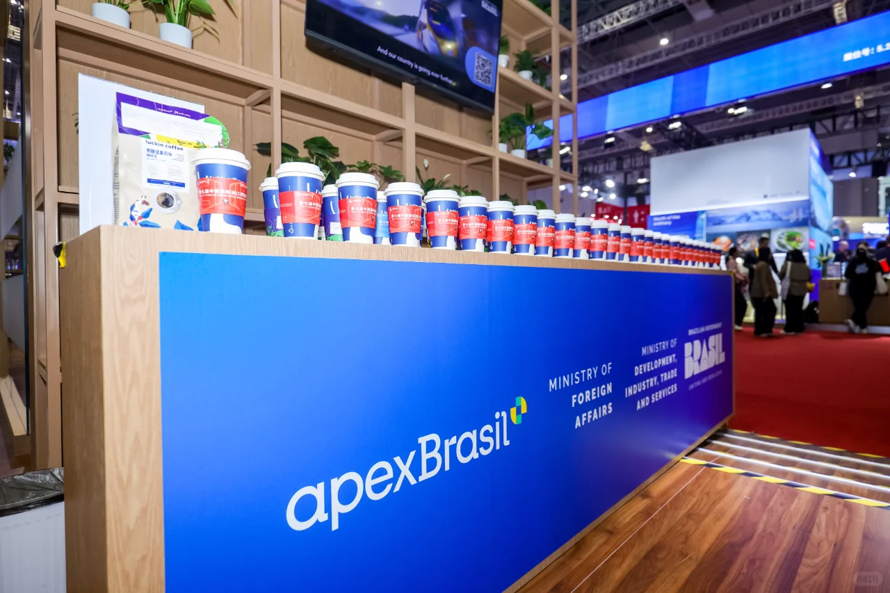 瑞幸成为唯一受邀入驻进博会巴西国家馆品牌