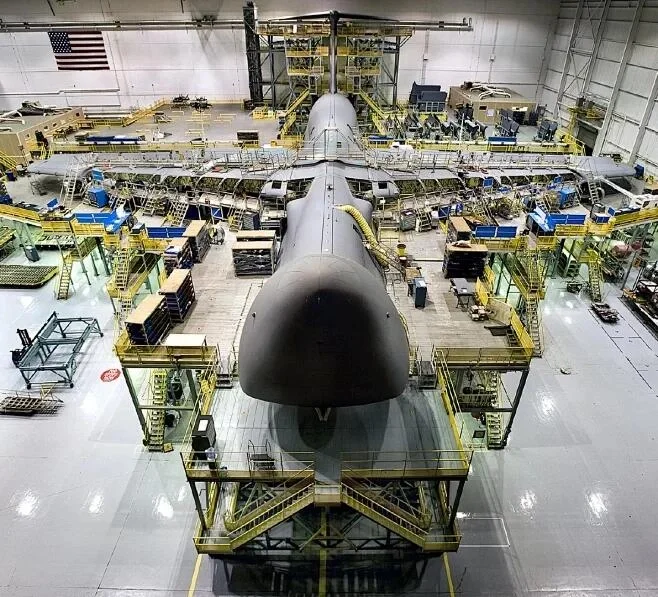 战机生产战机生产流水线