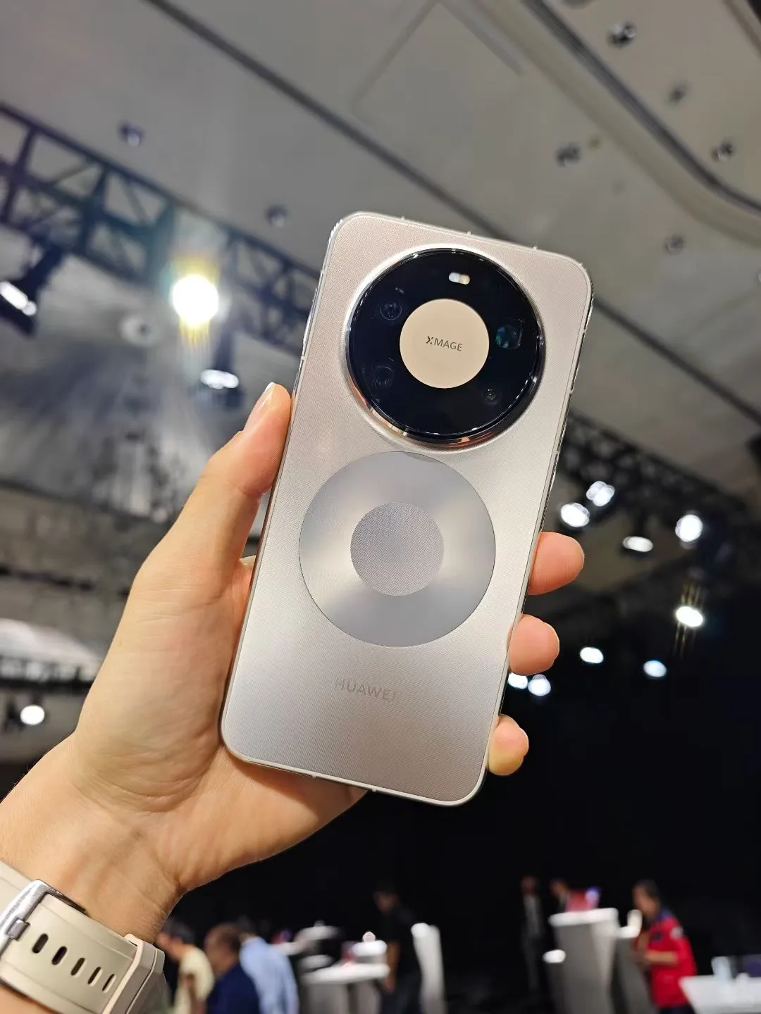 华为新品发布会太震撼了！！！