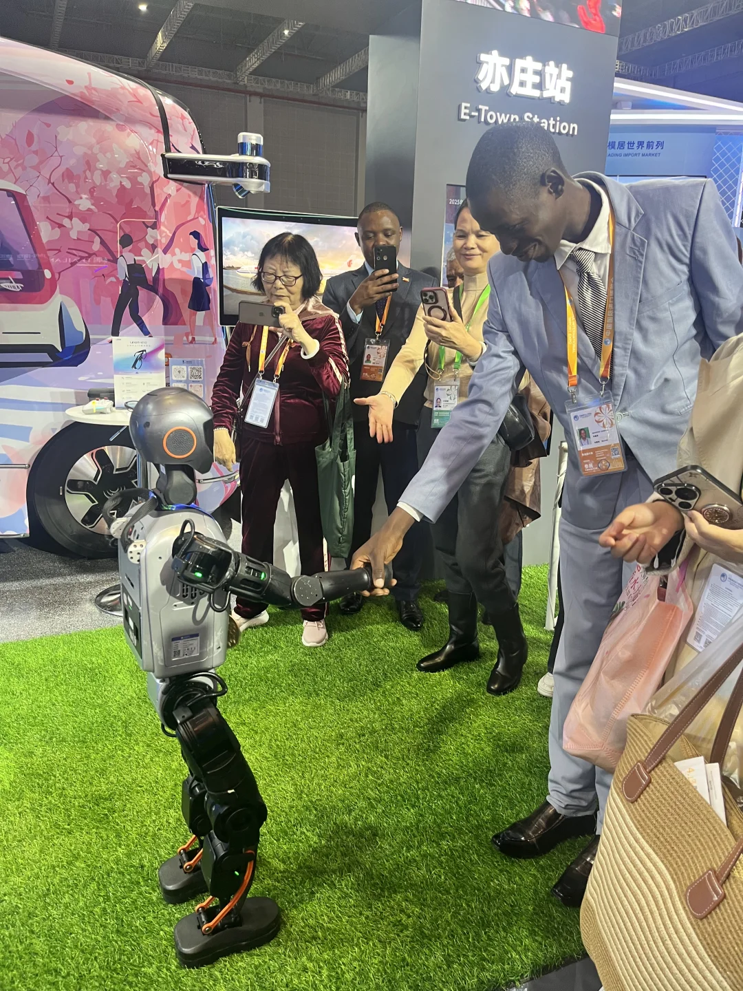 进博会值得一逛