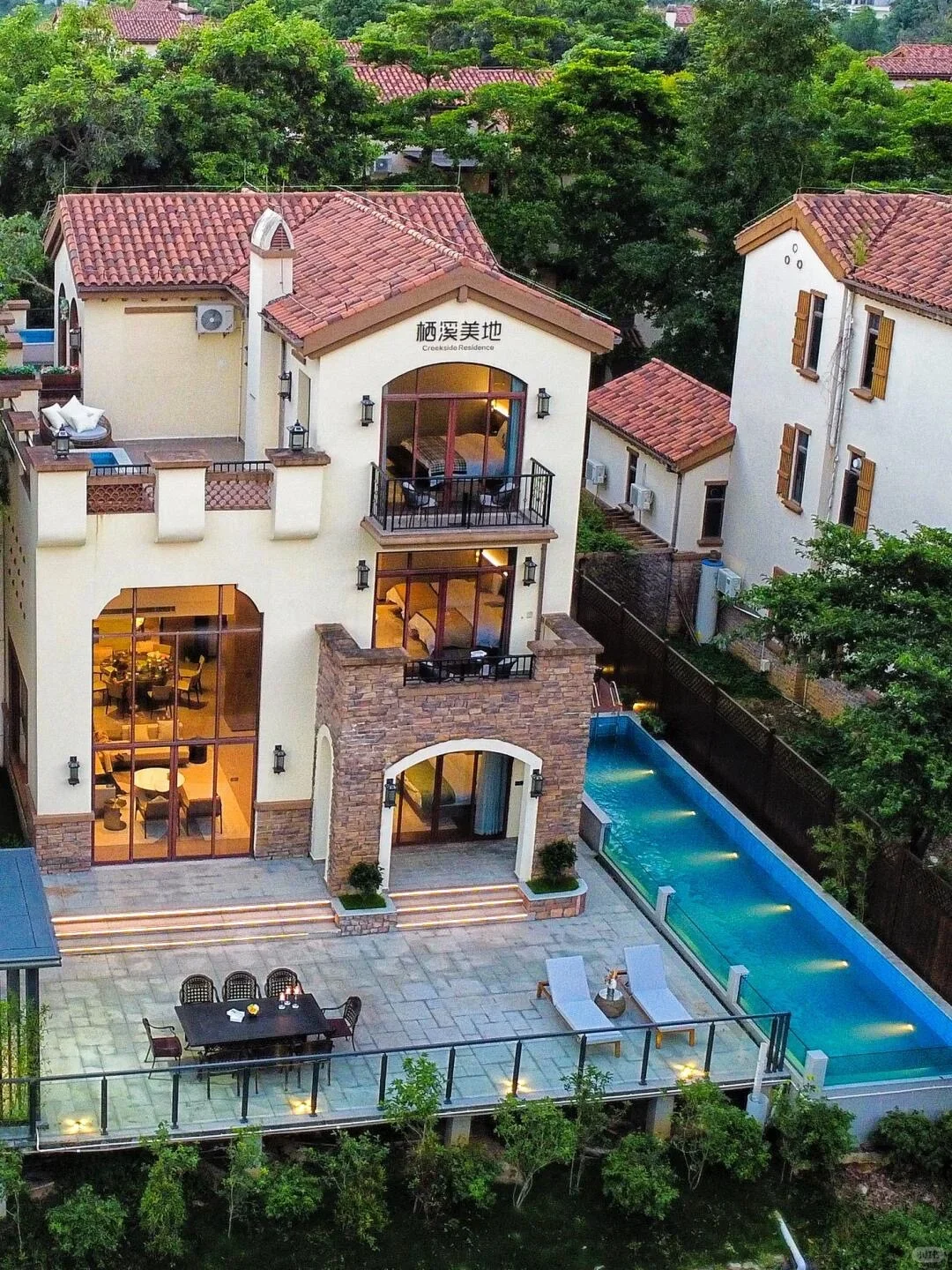 住了3次的温泉别墅?过年氛围感绝了！