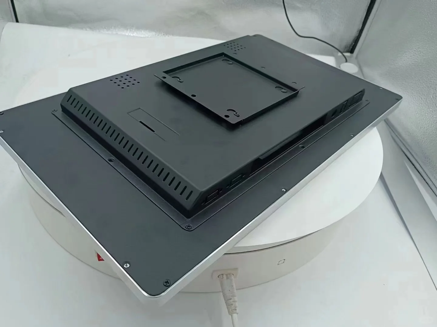 主营 工控机！工业电脑 ！工业一体机 ！