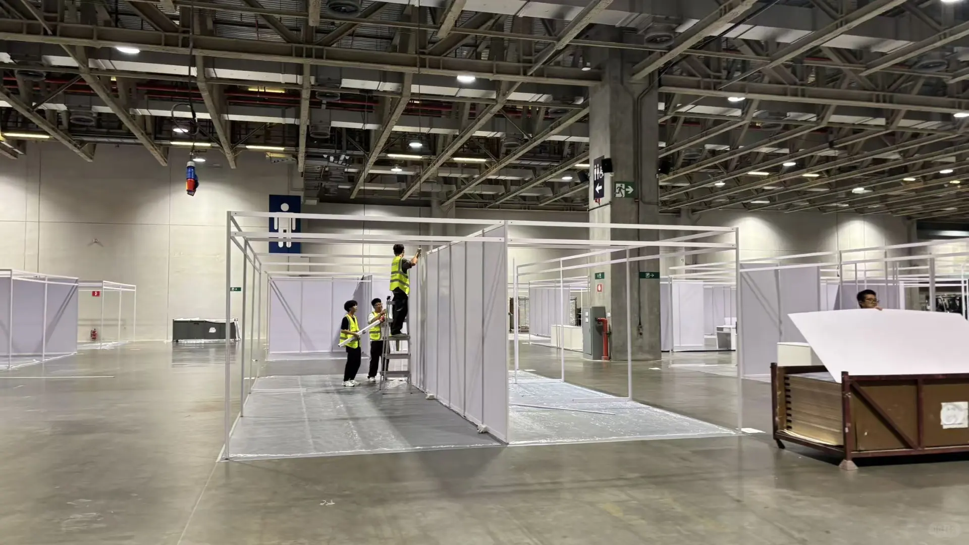 澳门AIE电子展倒计时！倬汇主场搭建ing⋯