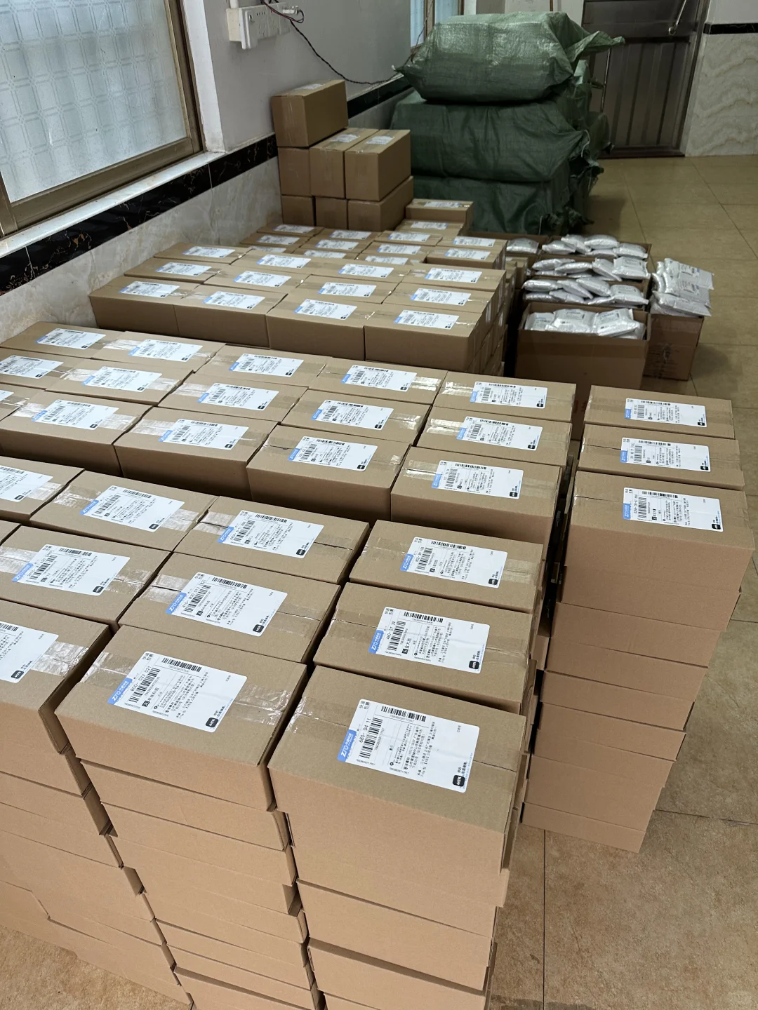 感谢小红书?让我们厂里的腊肠可以卖出去