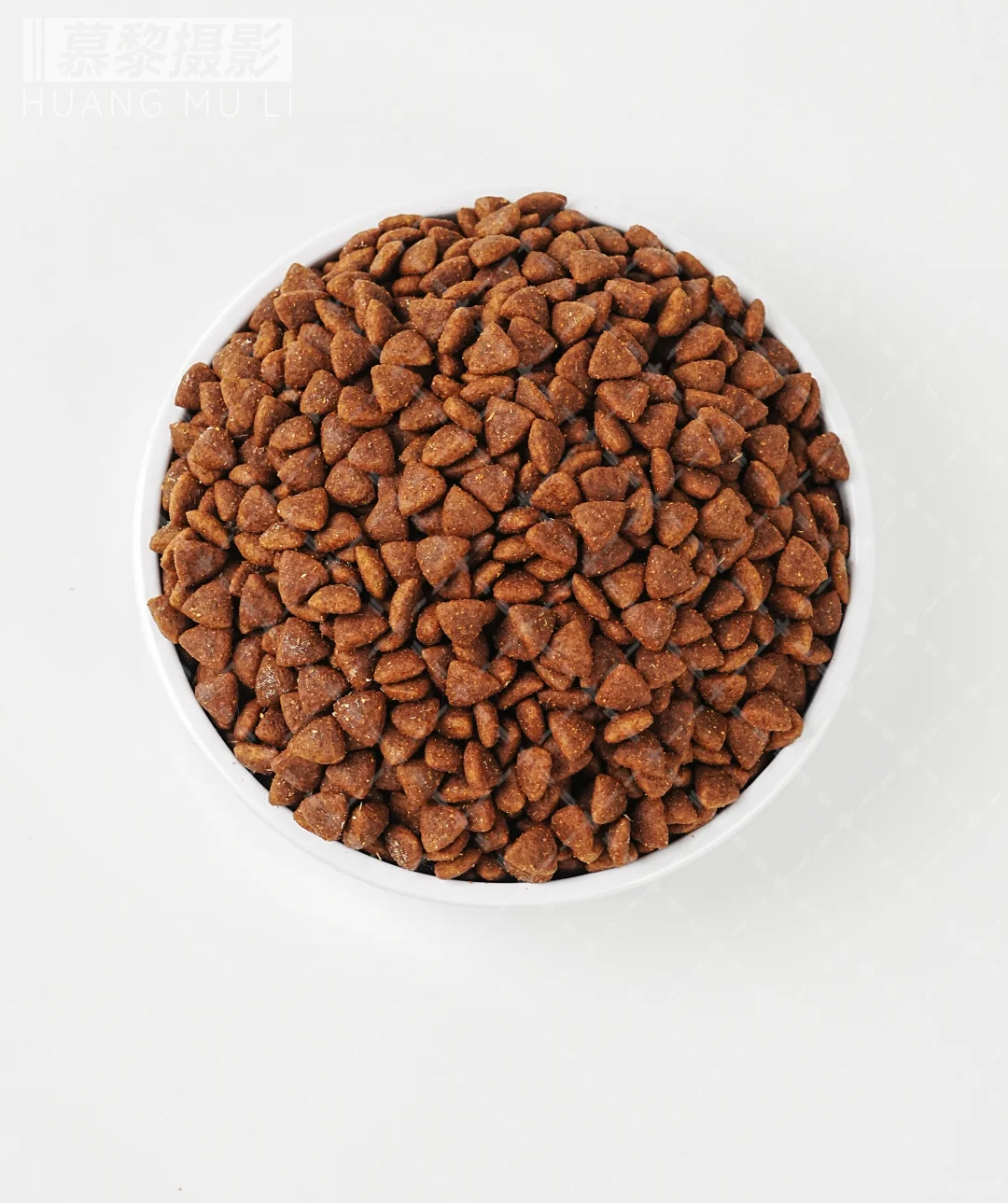 猫粮狗粮冻干颗粒白底图拍摄节选