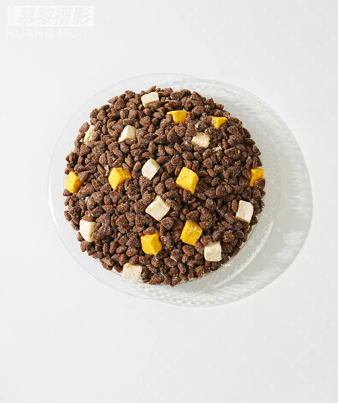 猫粮狗粮冻干颗粒白底图拍摄节选