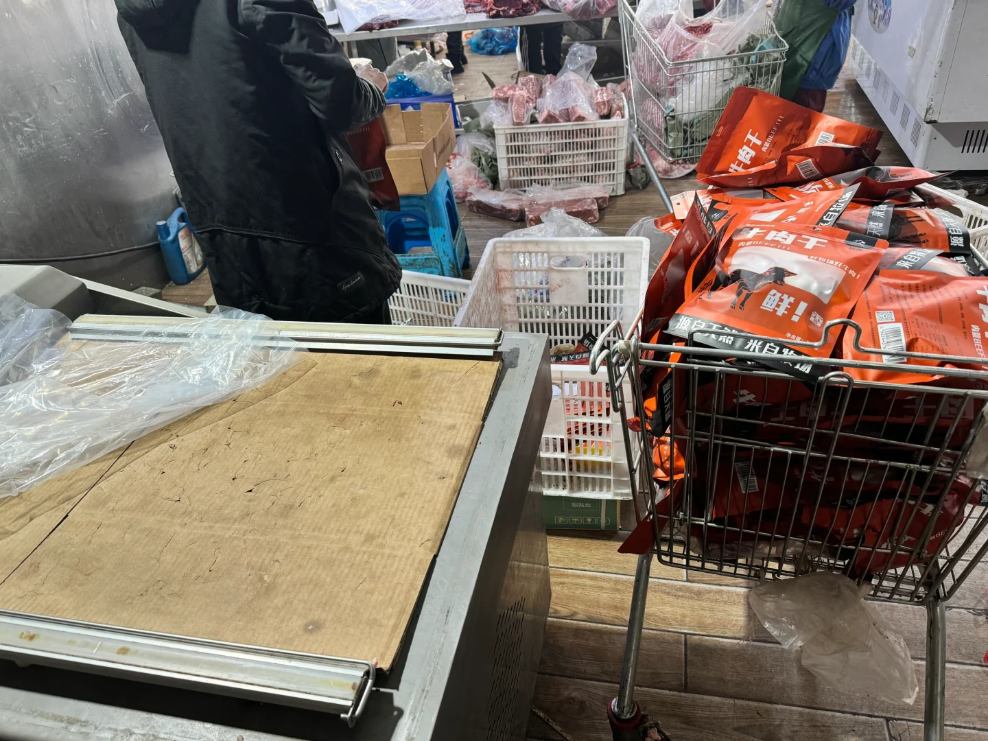 自家屠宰厂牛肉干工厂打包发货?