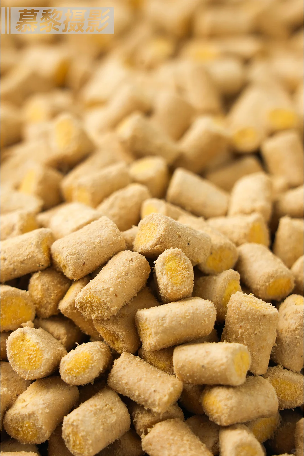 挑战在家拍产品 第11款：宠物猫粮冻干