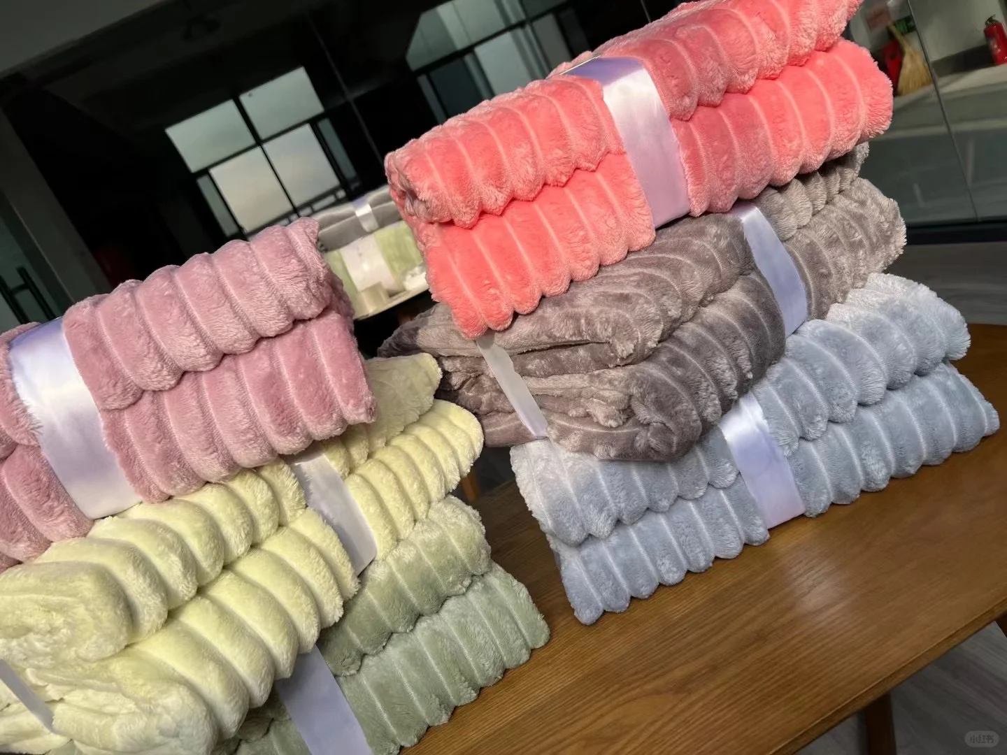 外贸源头毛毯工厂 各种尾单处理