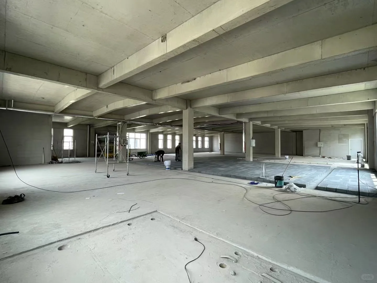 跟随00后老板在淄博开食品厂?