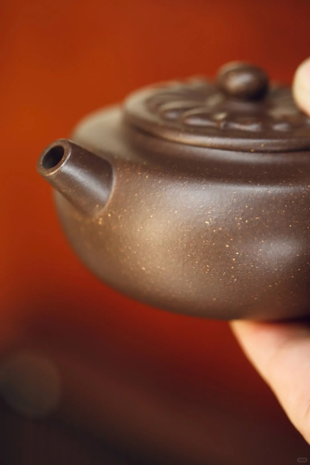 一、市场需求与供应矛盾，随着人们对紫砂壶的