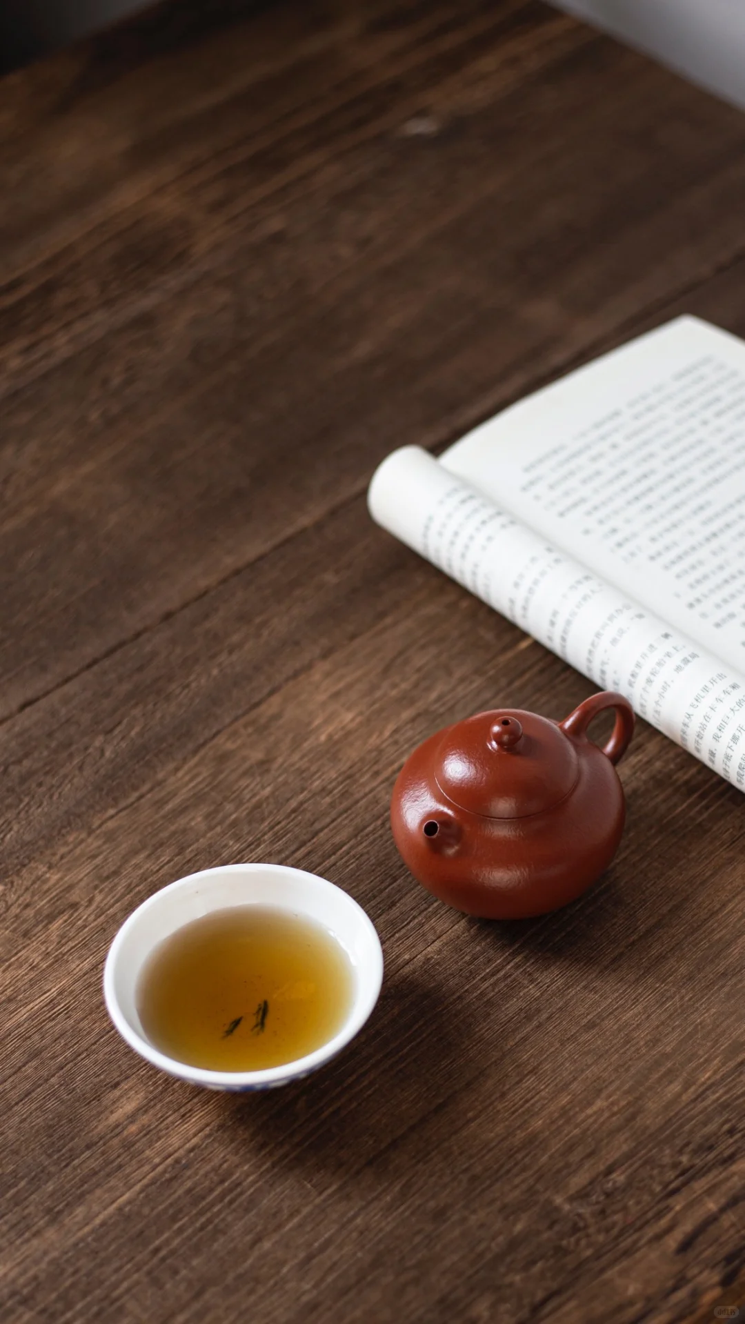 一、市场需求与供应矛盾，随着人们对紫砂壶的