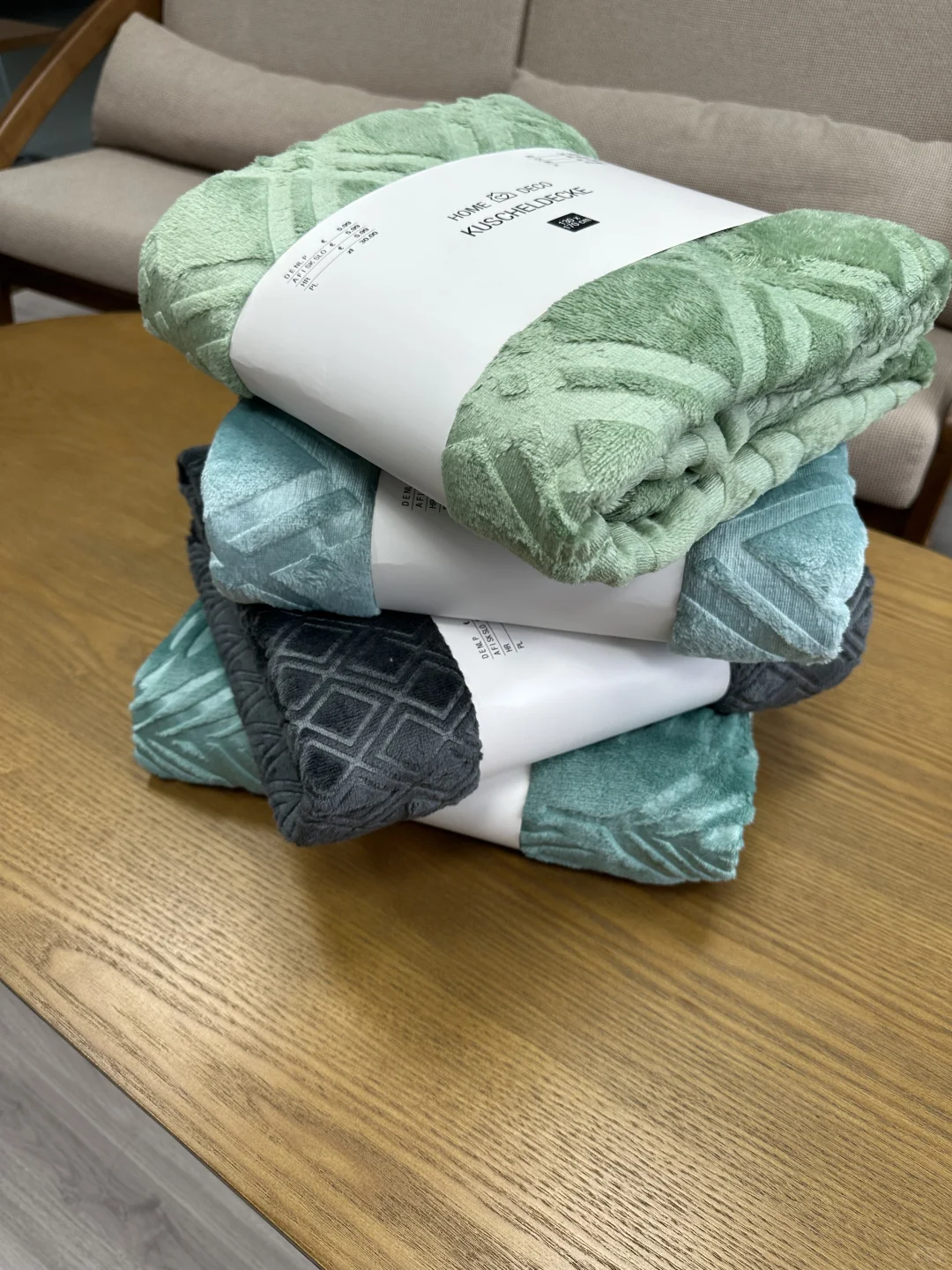 外贸源头毛毯工厂 各种尾单处理