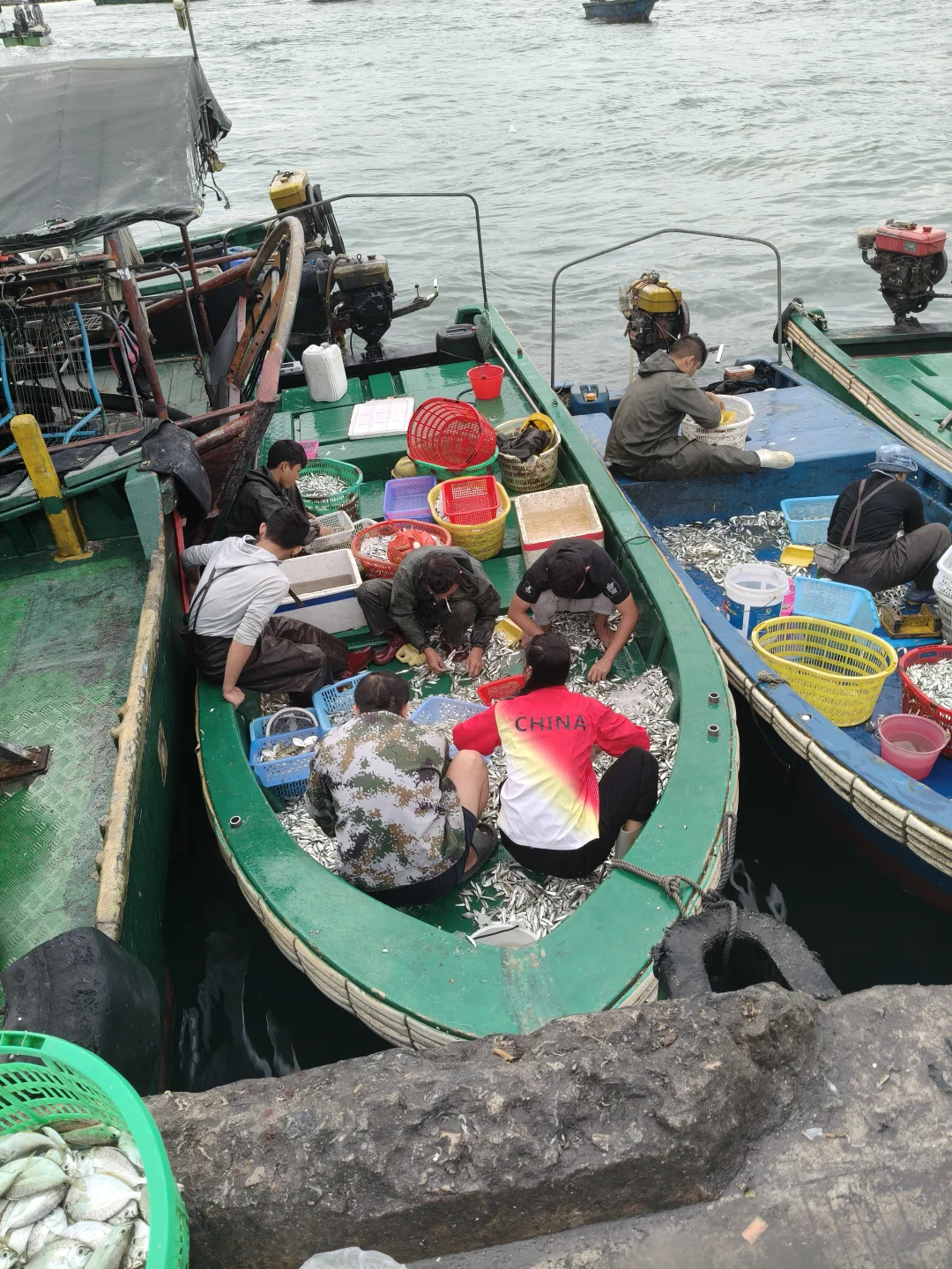 陵水本地人带路！免费代购海鲜+家庭式加工