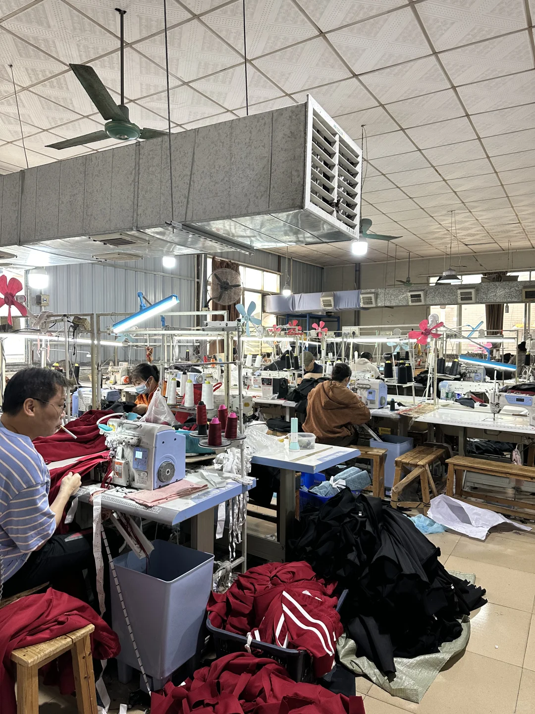 找中低客单服装工厂的看过来！100件起订+小