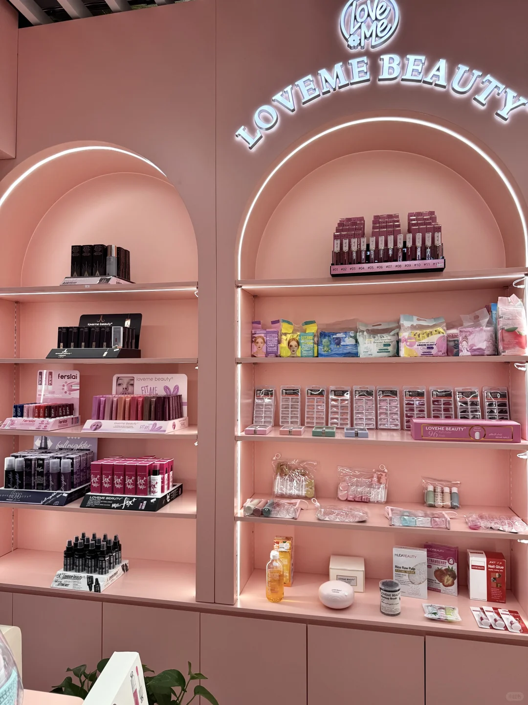 义乌20年彩妆工厂｜大额定制订单看这里