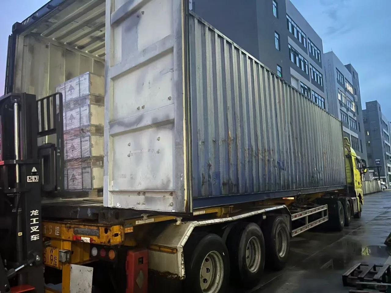 储能工厂寻找外贸公司