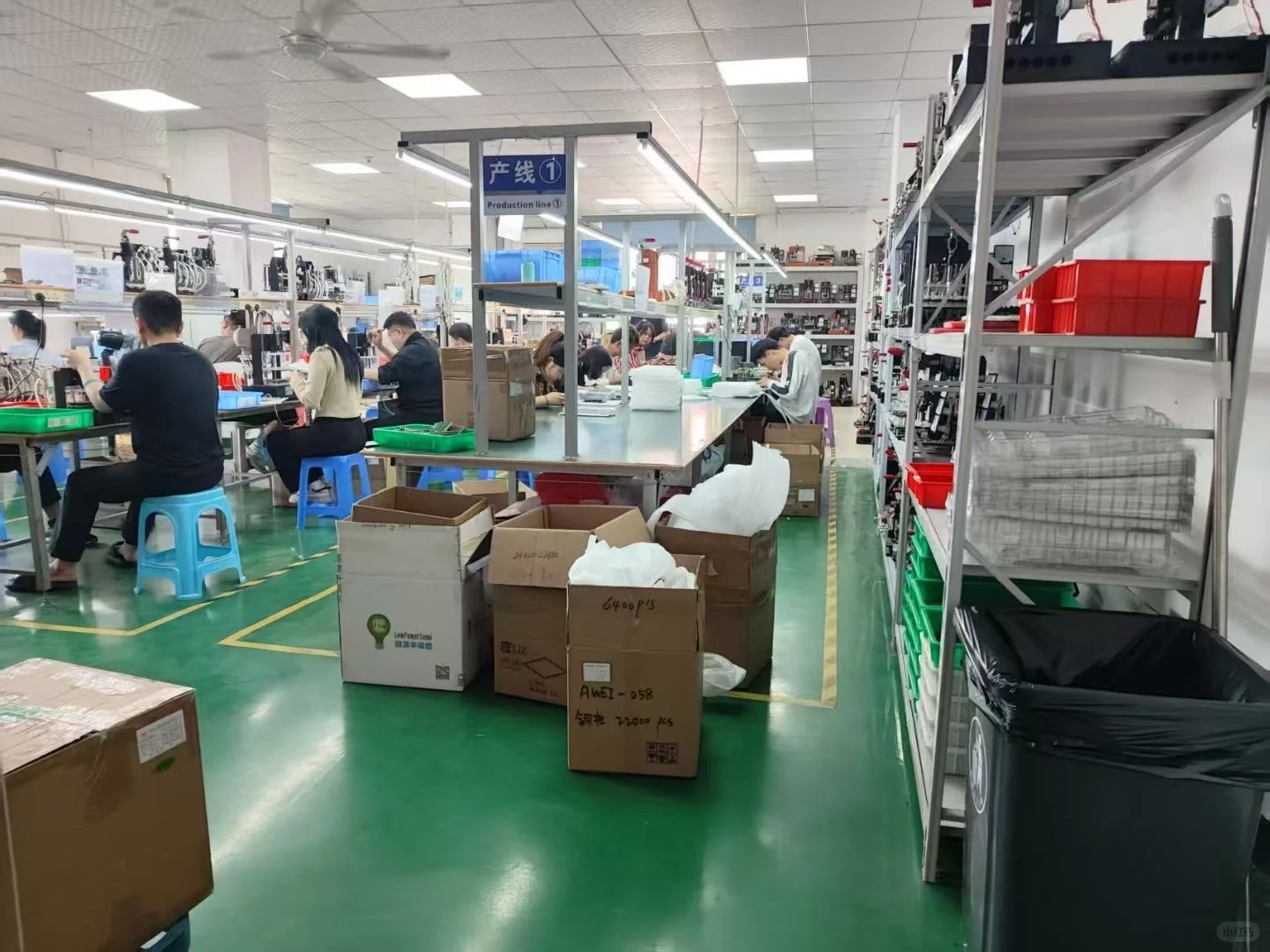 银田 西乡地铁口原房东直租 水电齐全