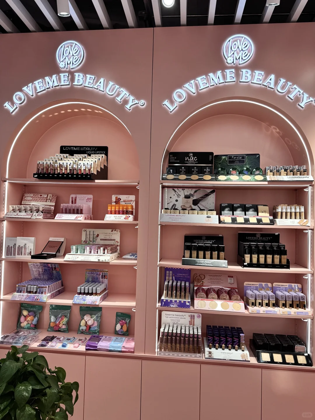 义乌20年彩妆工厂｜大额定制订单看这里