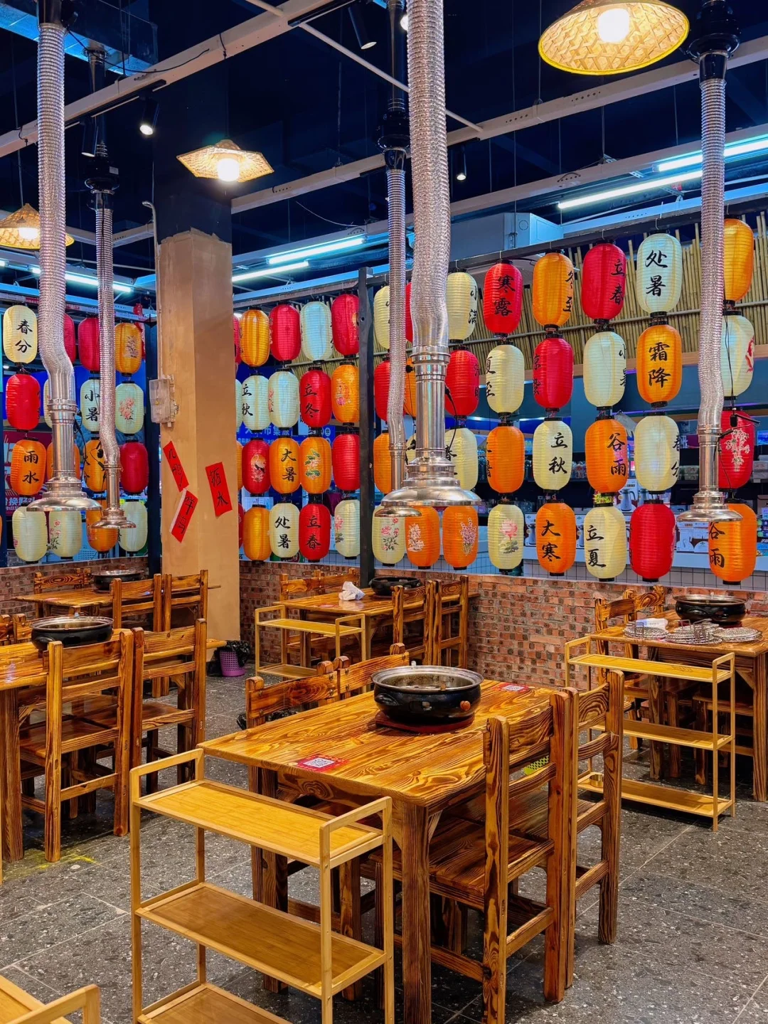 江门！一家直接开在菜市场的烤肉?