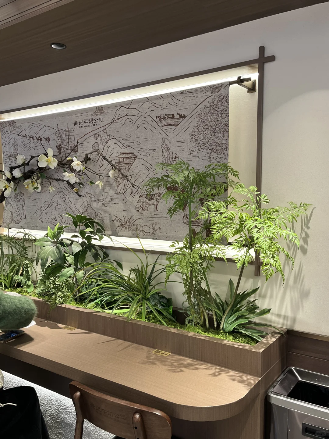 00后毕业女大钢材生卖钢第433天?