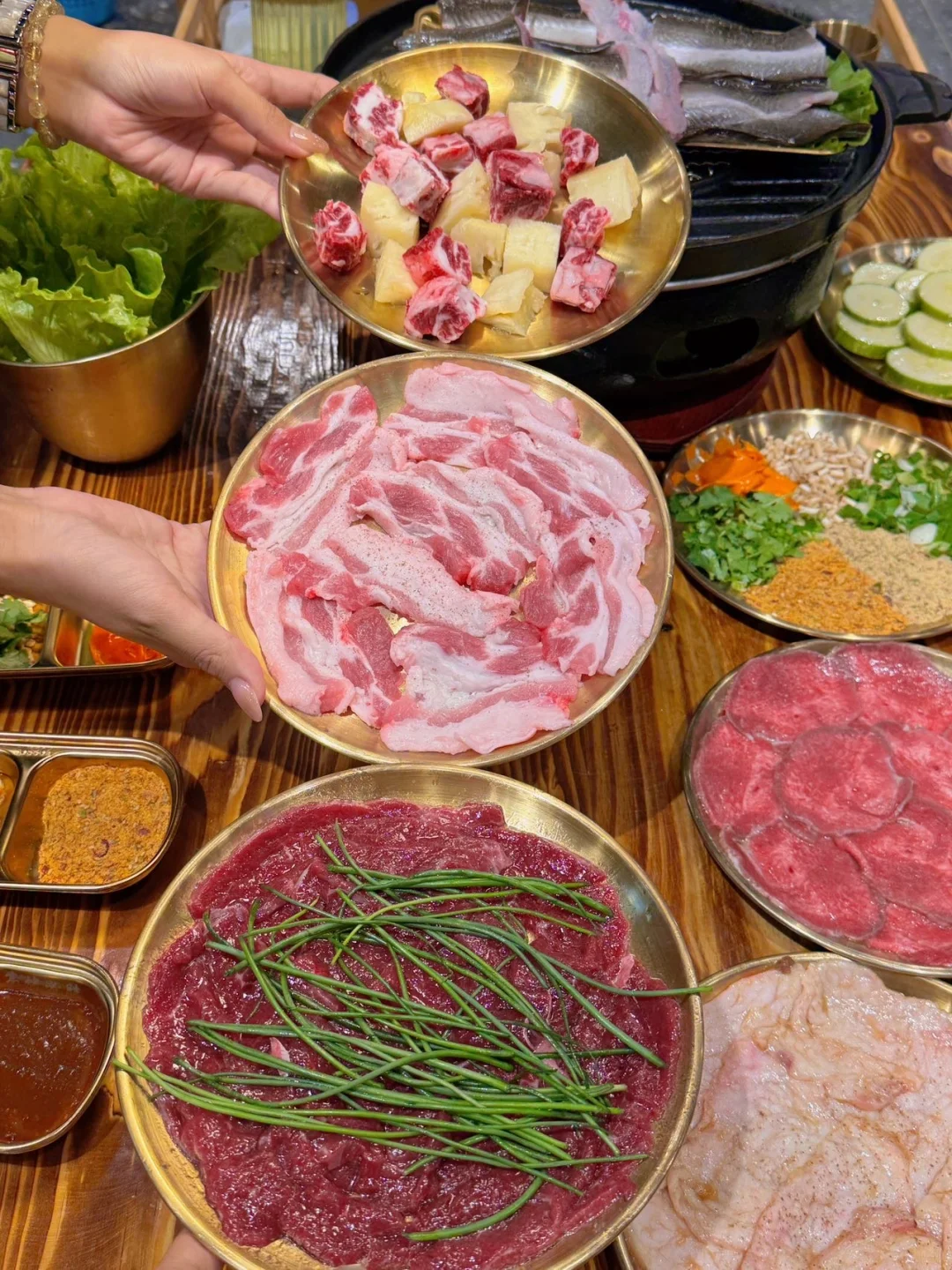 江门！一家直接开在菜市场的烤肉?