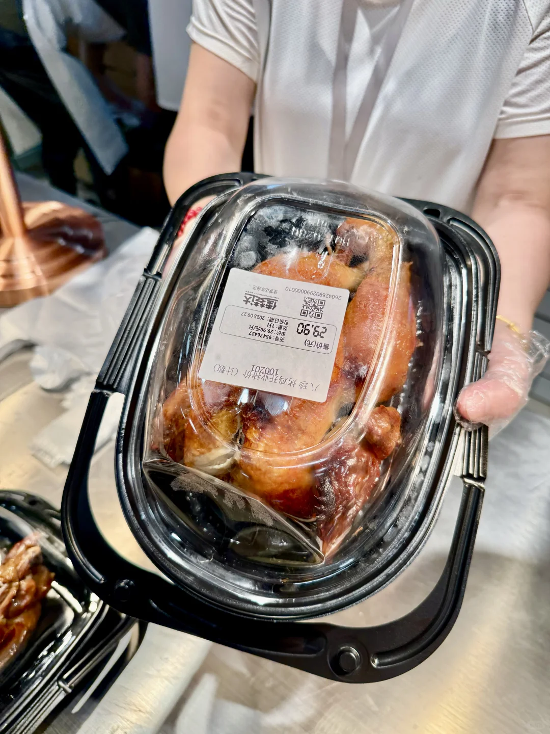 沈阳人速冲！海鲜买完直接免费加工香哭了?