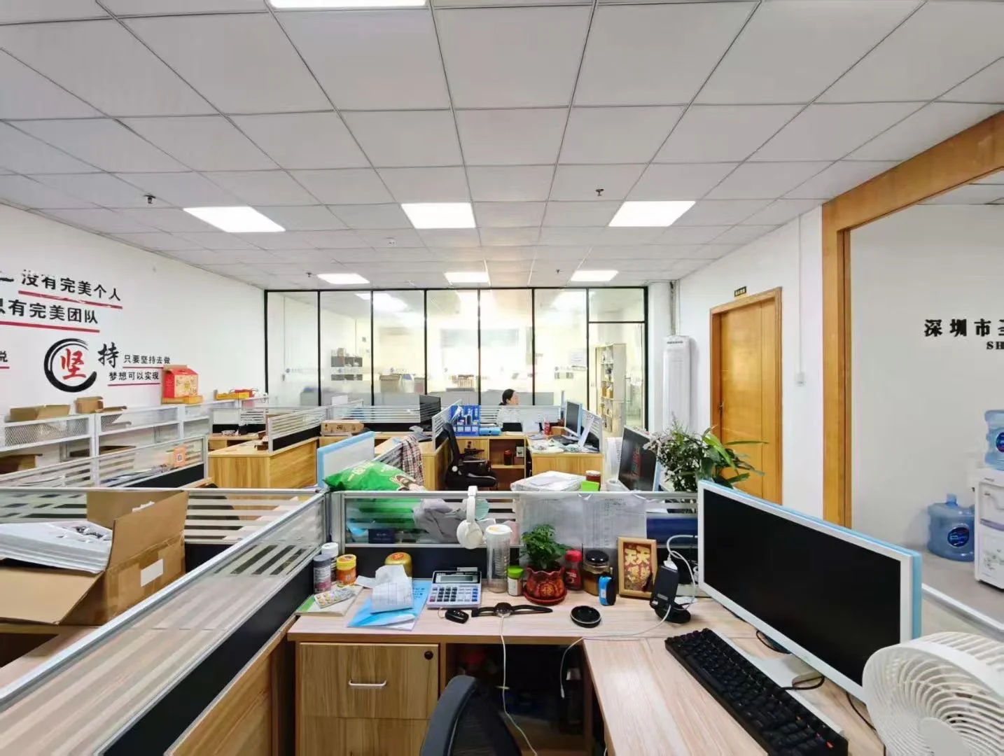 银田 西乡地铁口原房东直租 水电齐全