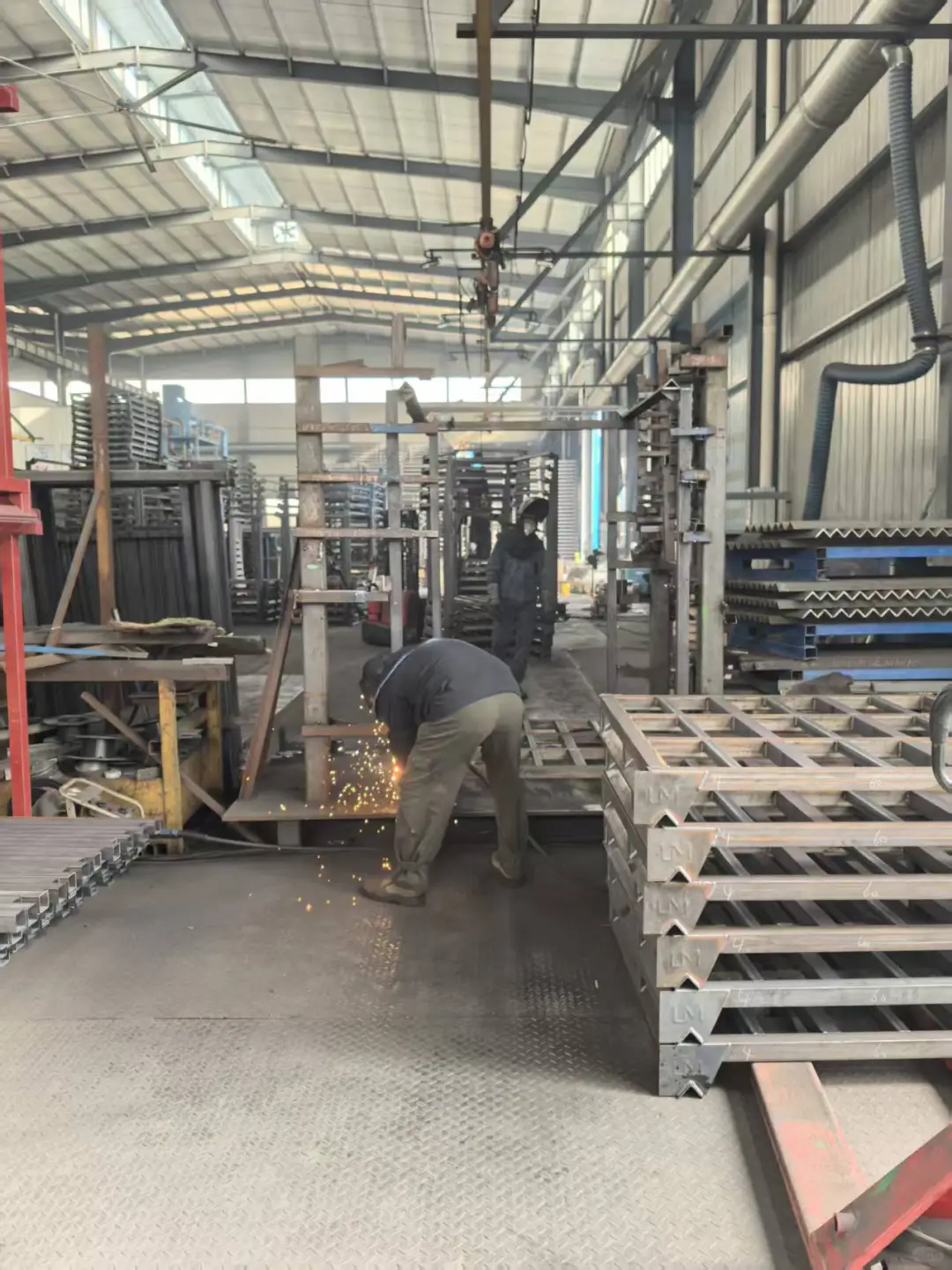 新品售卖：货架