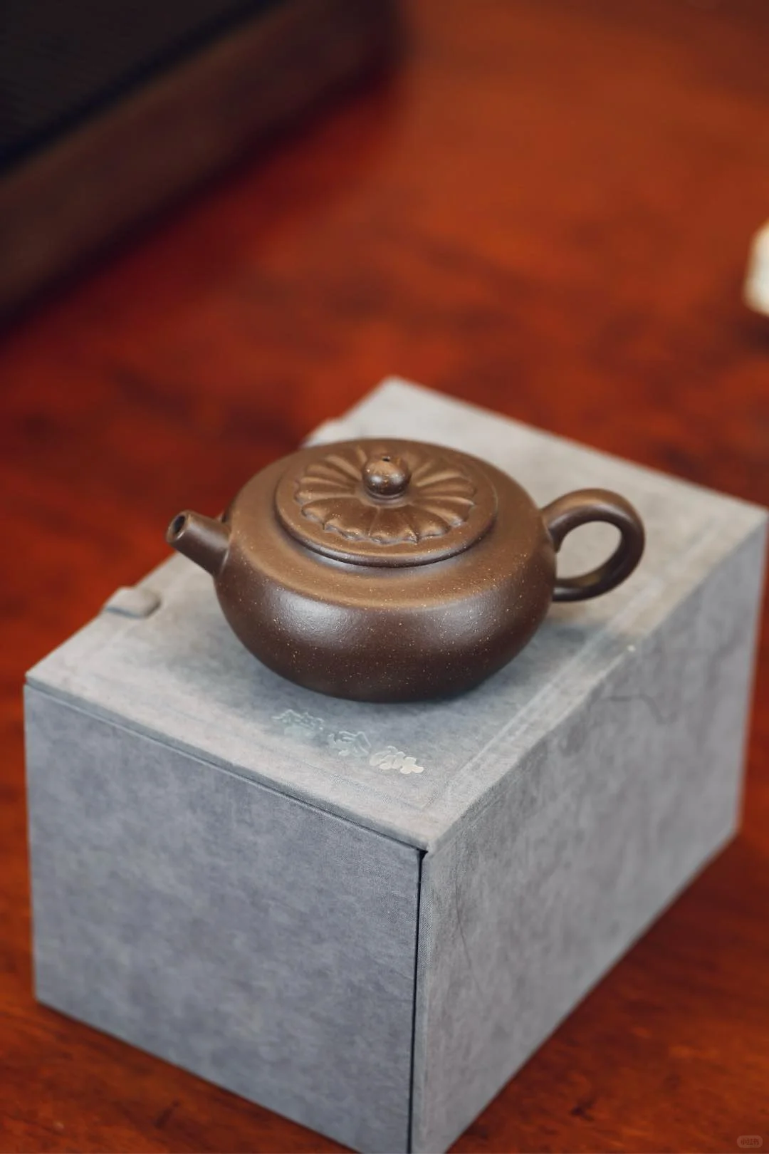 一、市场需求与供应矛盾，随着人们对紫砂壶的