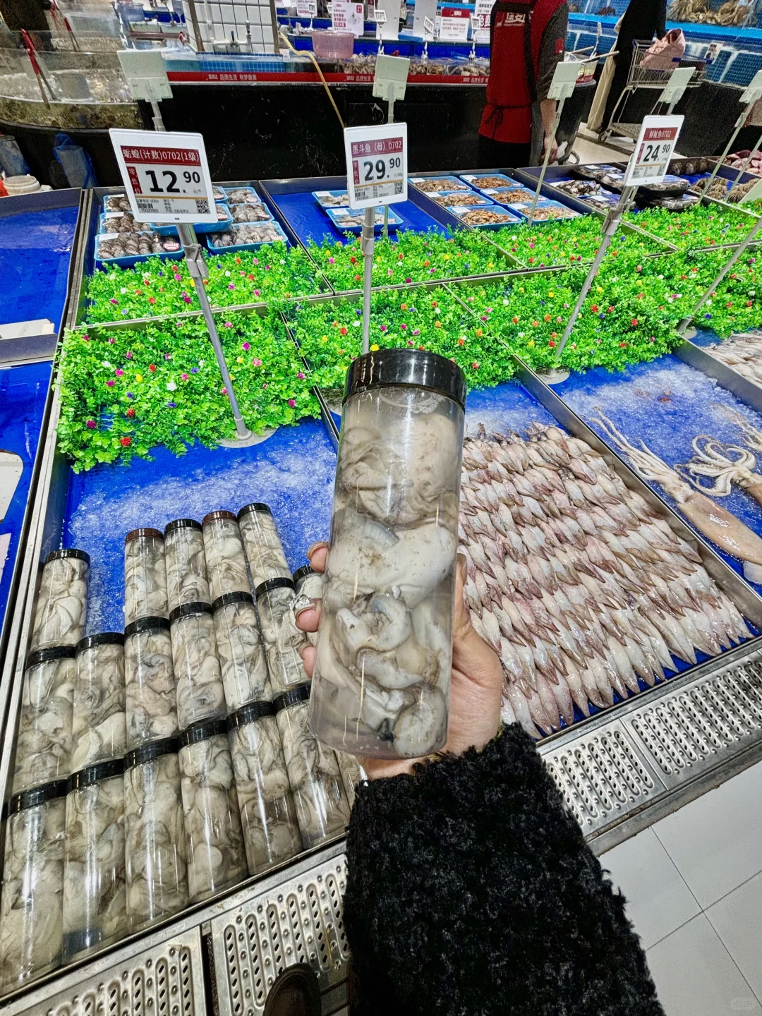 沈阳人速冲！海鲜买完直接免费加工香哭了?