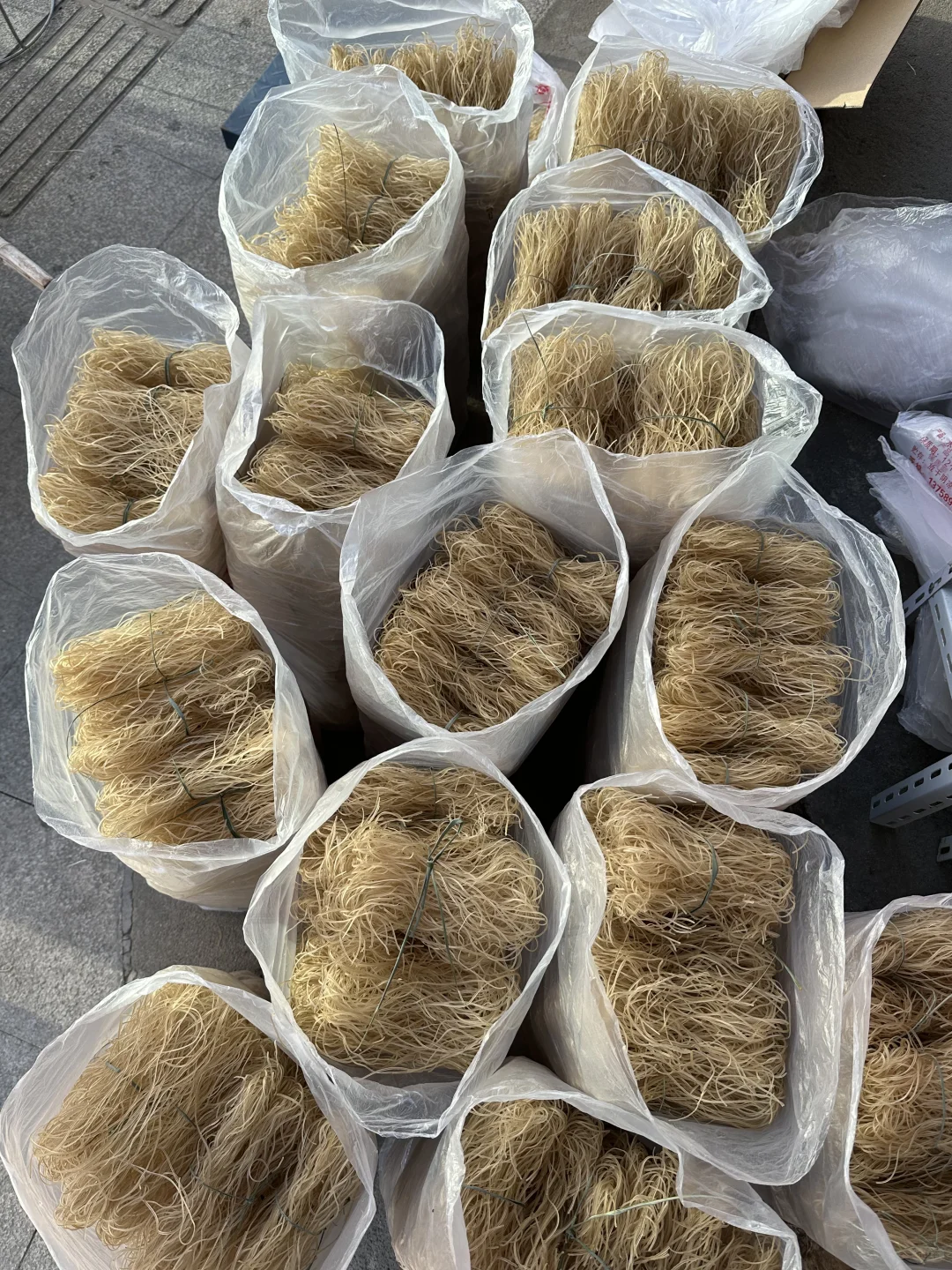 有人需要配料表只有红薯粉的红薯面嘛！