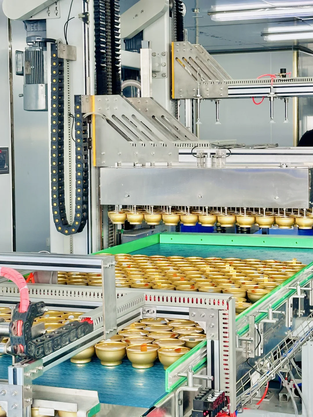 源头共享工厂直发！大牌同款一站代工