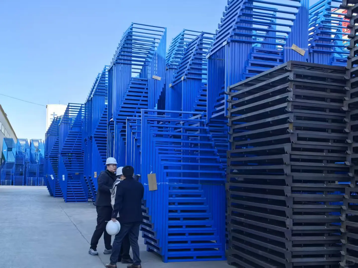 新品售卖：货架