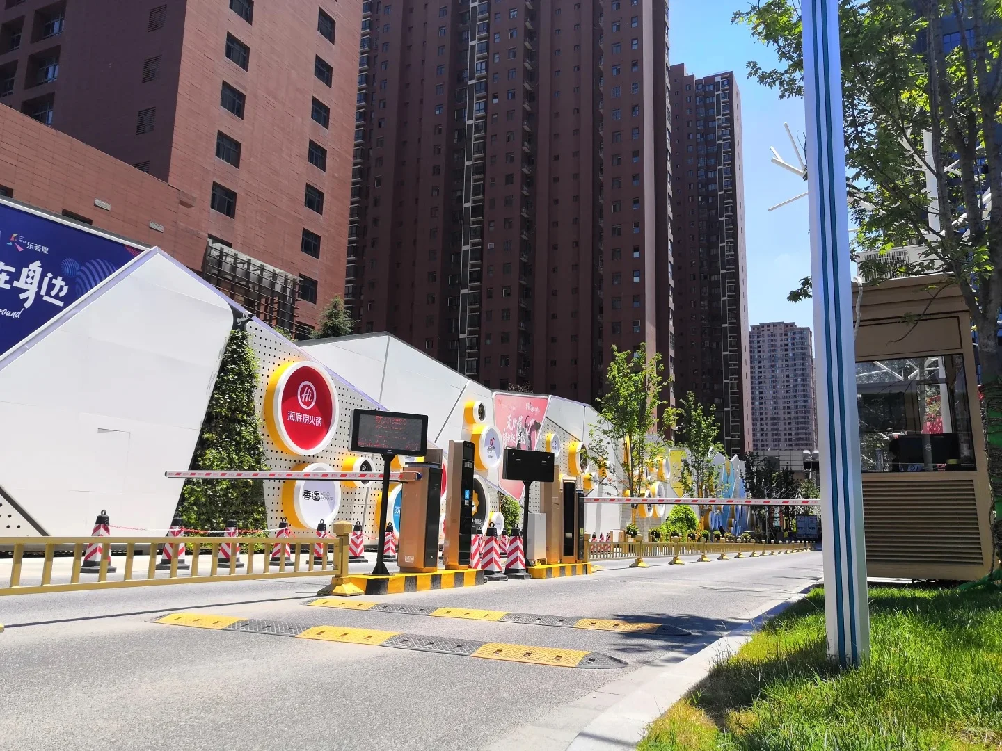 江门市安防监控，光纤熔接，网络布线道闸工程