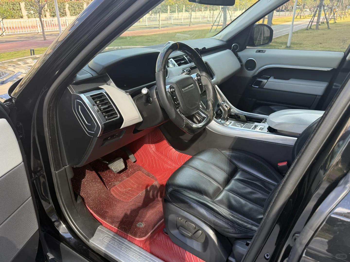 14款路虎揽胜运动版