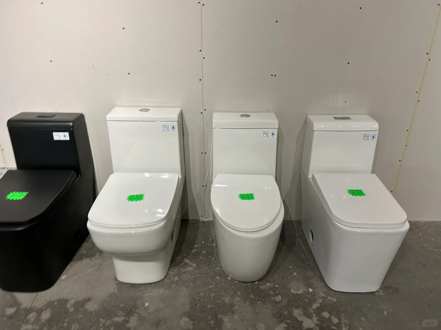 建材城新店开业 一件也是批发价