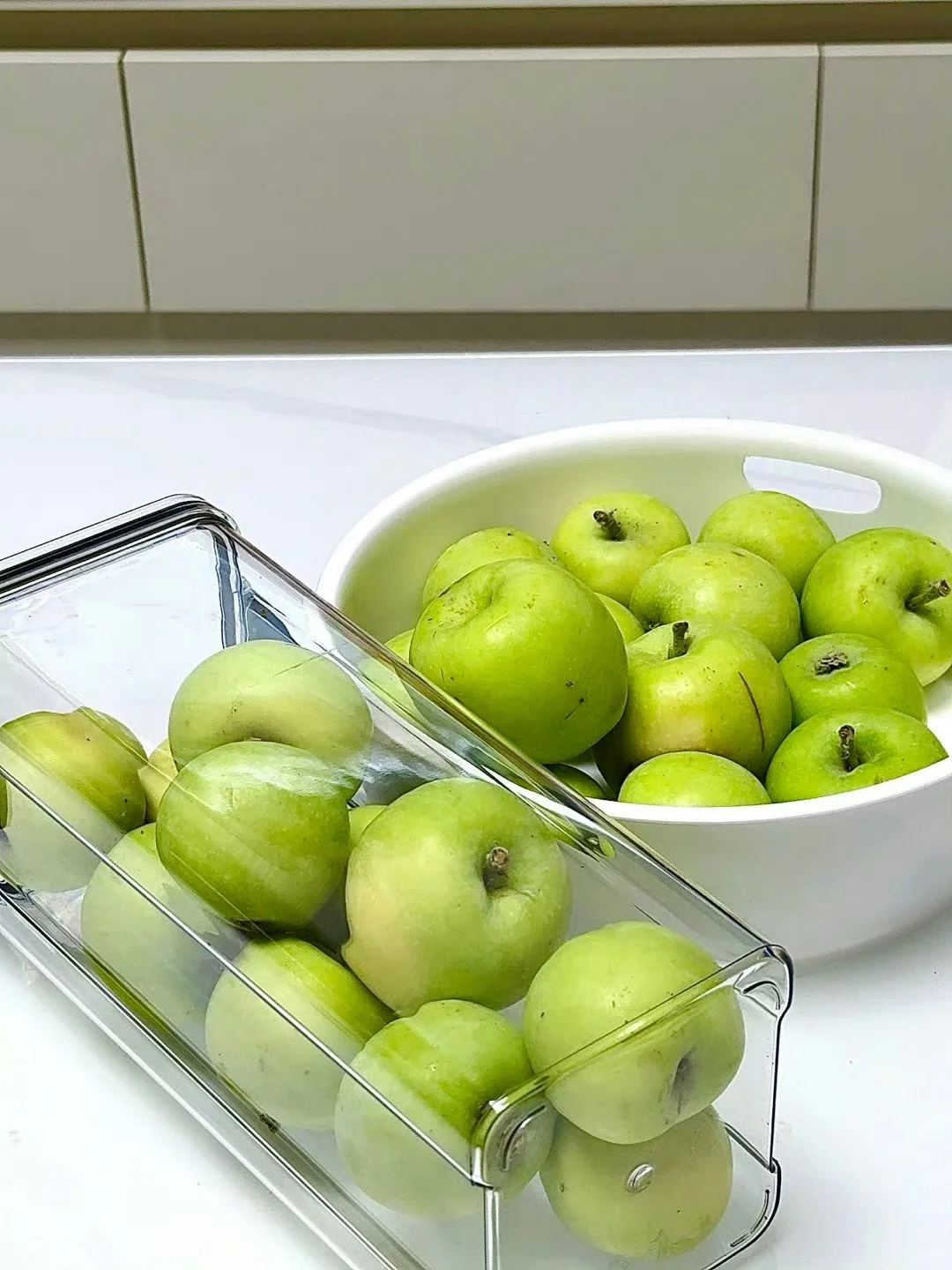 收到了emoji苹果又大又绿